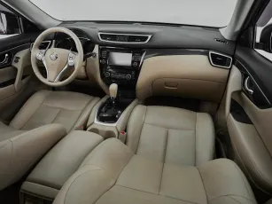 Nissan  10