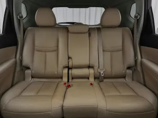 Nissan  24
