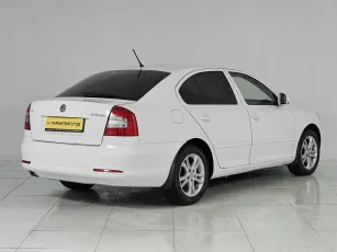 Skoda  6