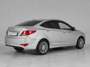 Hyundai  6