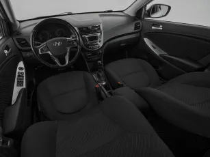 Hyundai  7