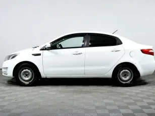 Kia  3