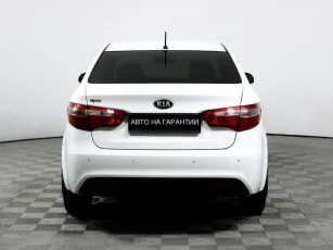 Kia  6