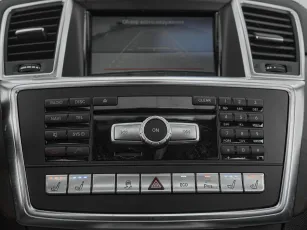 Mercedes-Benz  20