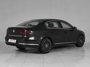 Volkswagen  6