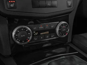 Mercedes-Benz  20