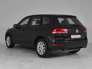 Volkswagen  4