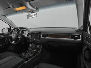 Volkswagen  9