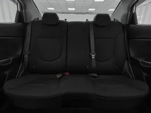 Kia  19
