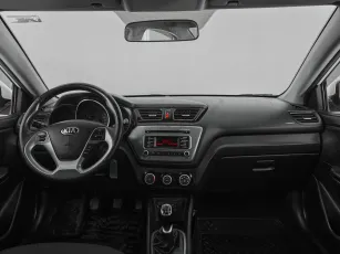 Kia  8