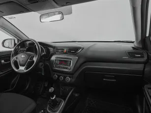 Kia  9