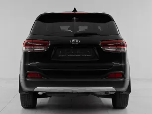 Kia  5