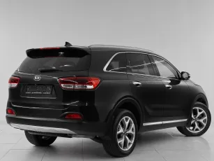 Kia  6
