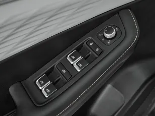 Geely  8