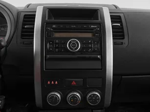Nissan  15
