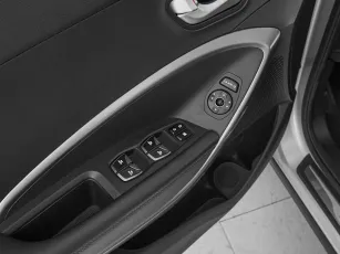 Hyundai  14