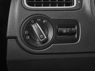 Volkswagen  12
