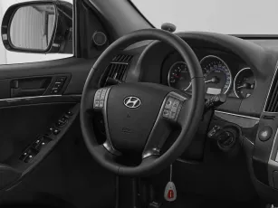 Hyundai  10