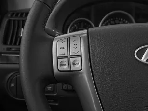 Hyundai  11