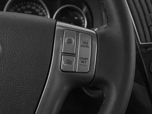 Hyundai  12