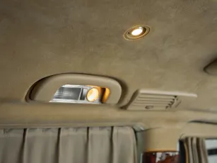 Mercedes-Benz  19