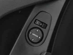 Hyundai  14