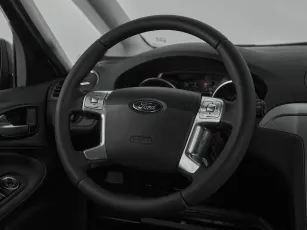 Ford  10