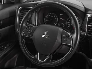 Mitsubishi  10