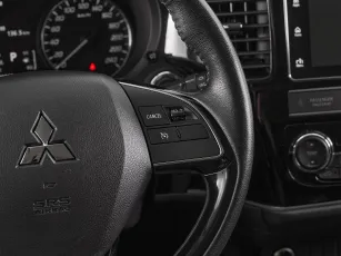 Mitsubishi  12