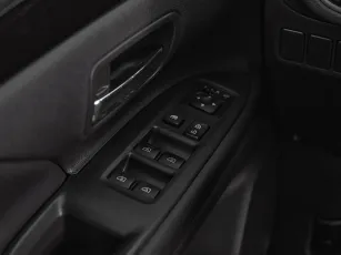 Mitsubishi  13