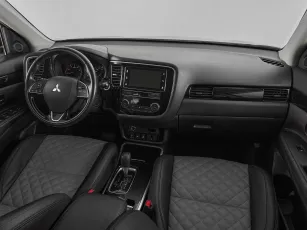 Mitsubishi  9