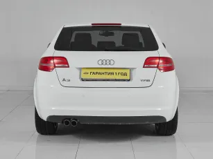 Audi  5