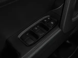 Hyundai  13