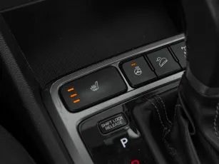 Hyundai  17