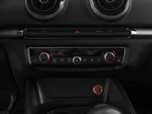 Audi  12