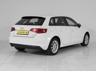 Audi  6
