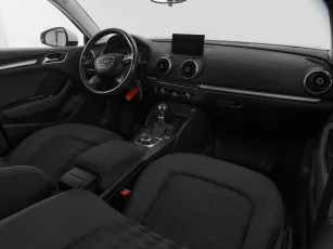 Audi  9
