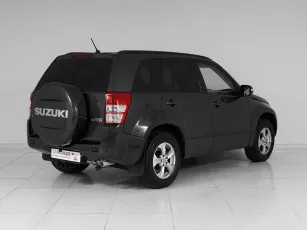 Suzuki  6
