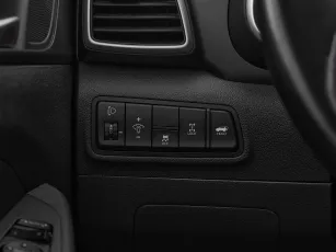 Hyundai  15