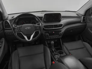 Hyundai  7