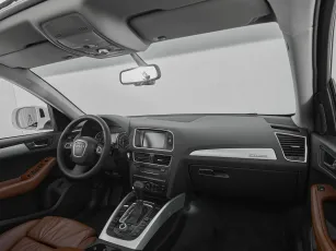 Audi  10