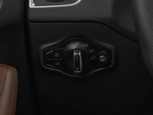 Audi  15