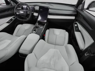 Geely  7