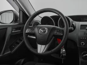 Mazda  10