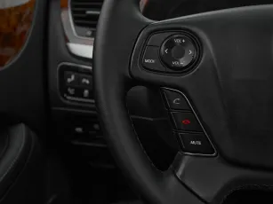 Hyundai  12