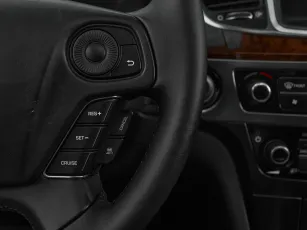 Hyundai  13