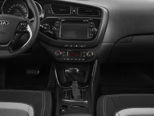 Kia  16