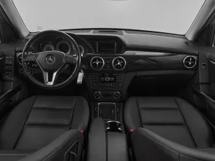 Mercedes-Benz  8