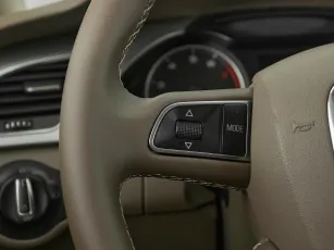 Audi  11