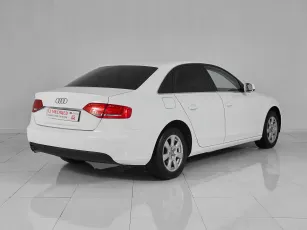 Audi  6
